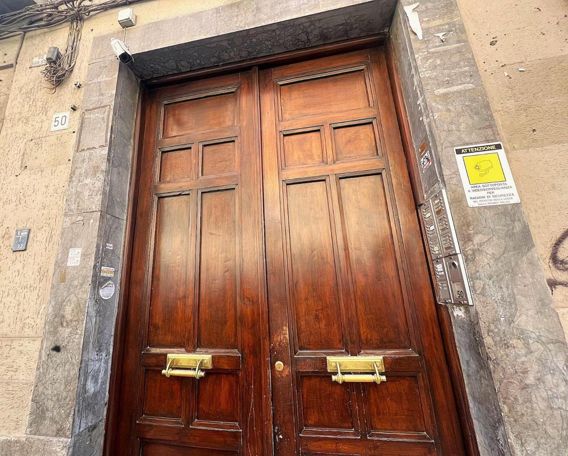 Burnia Sicily Holiday House パレルモ エクステリア 写真